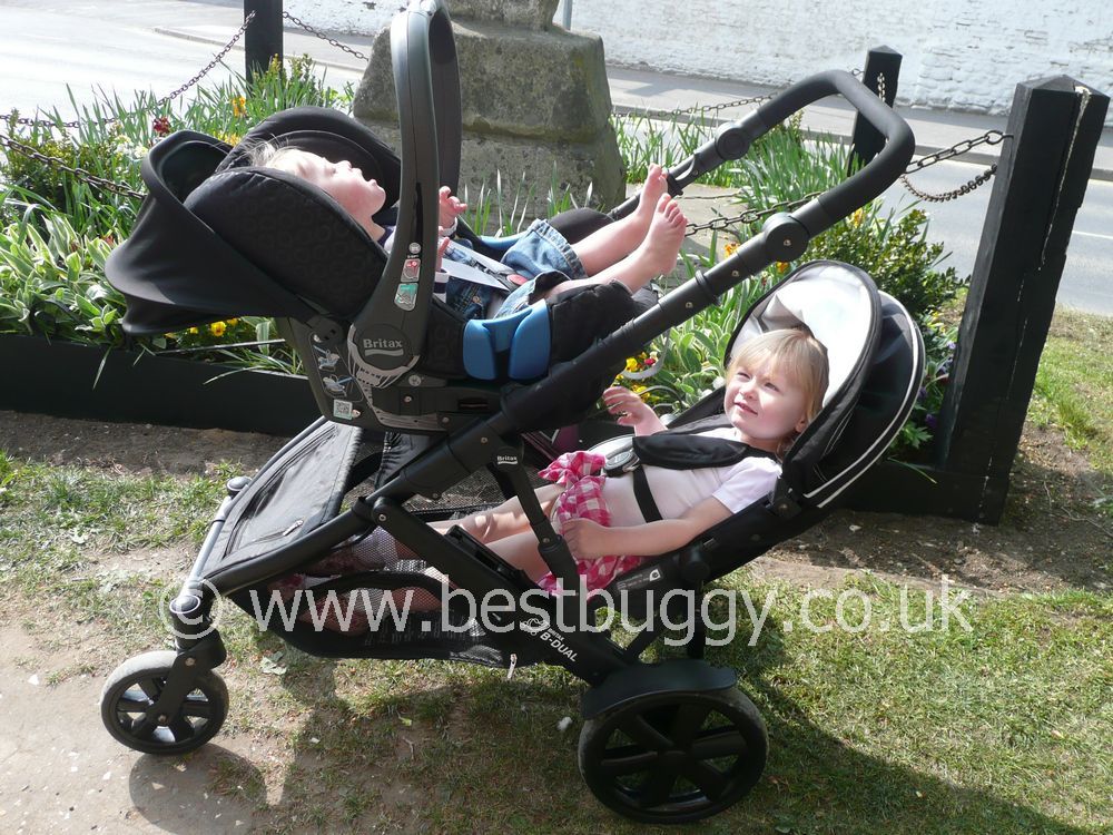 Britax B-Dual 2011 Review by Best Buggy | Best Buggy