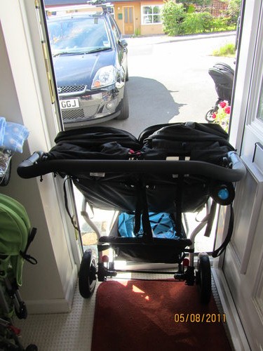 mountain buggy duet vs uppababy vista