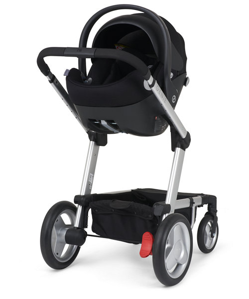 mothercare car seat and pushchair